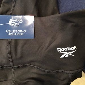 NWT Reebok black leggings w/pockets sz Small